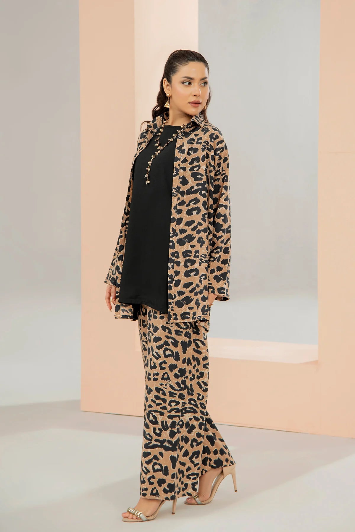 Leopard print 3-piece set with open-front long coat and matching wide-leg pants