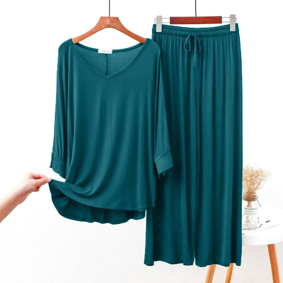 Teal V-neck lounge set: long-sleeve top and drawstring wide-leg pants, 2-piece.