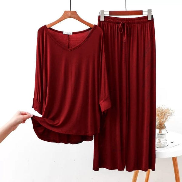 Burgundy V-neck lounge set: long-sleeve top and drawstring wide-leg pants, 2-piece.