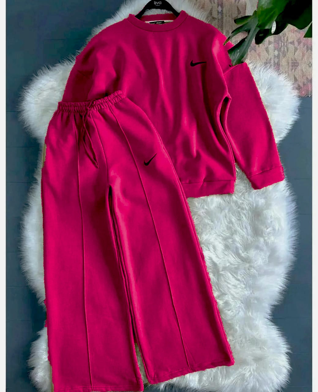 Pink 2-piece outfit set: crewneck sweatshirt and drawstring jogger pants