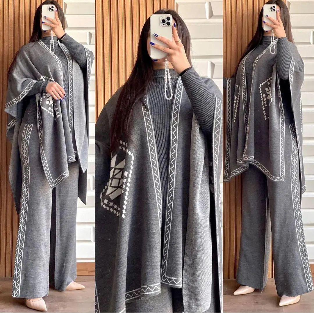 Gray fleece 3-piece set with cape shawl, high-neck top and wide-leg trousers