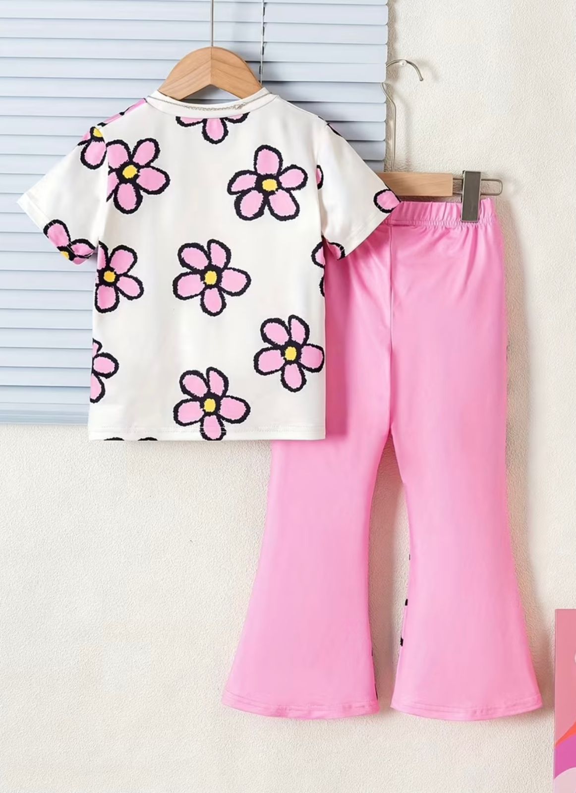 Floral short-sleeve top and elastic-waist flared trousers, white with flower prints
