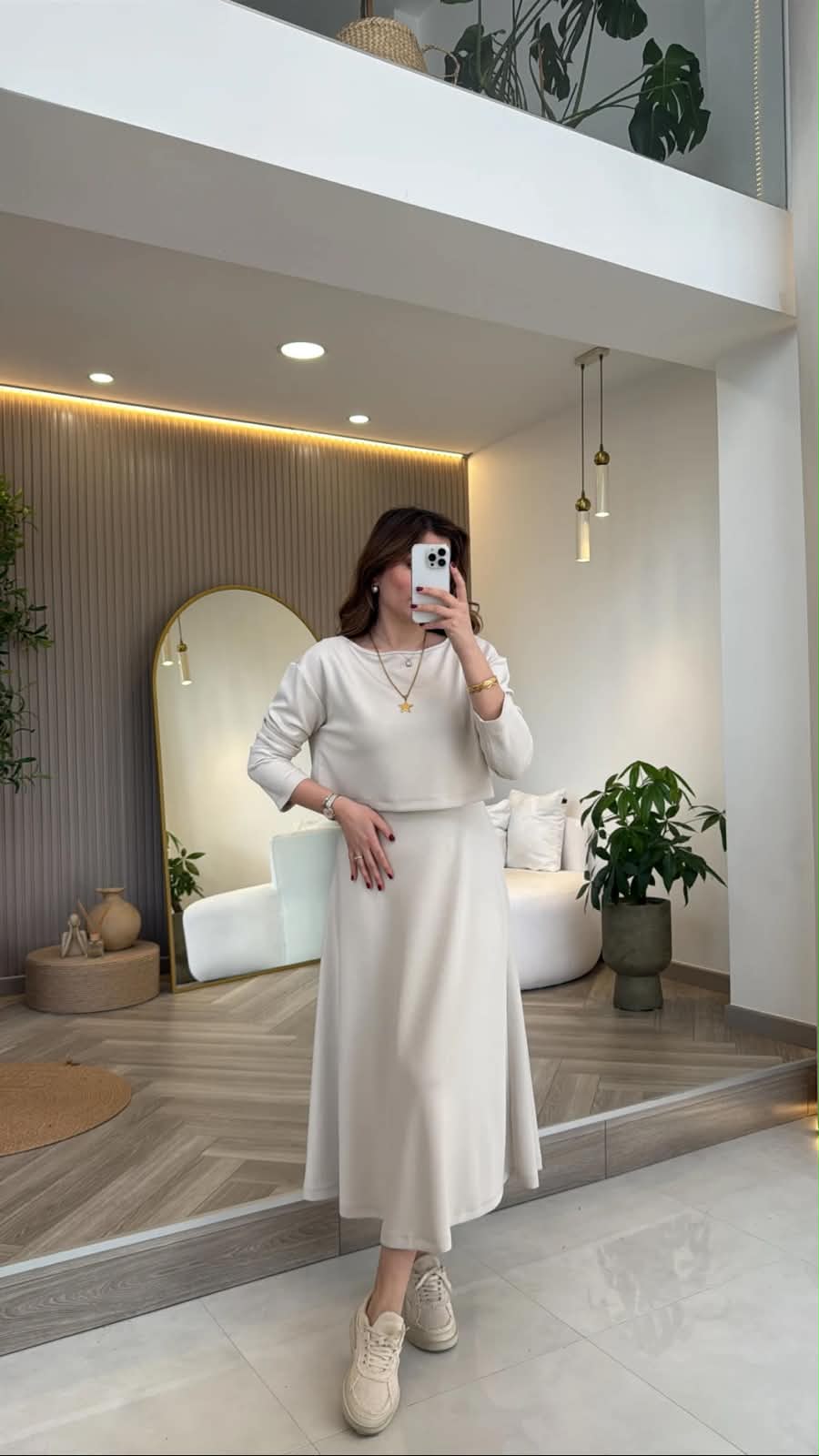 Layered maxi dress set in off-white, long sleeves and midi A-line skirt