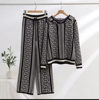 Black hoodie and wide-leg pants set with white geometric lattice pattern