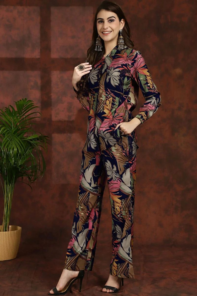 Floral printed co-ord set with shirt-collar tunic and straight trousers, multicolor on navy