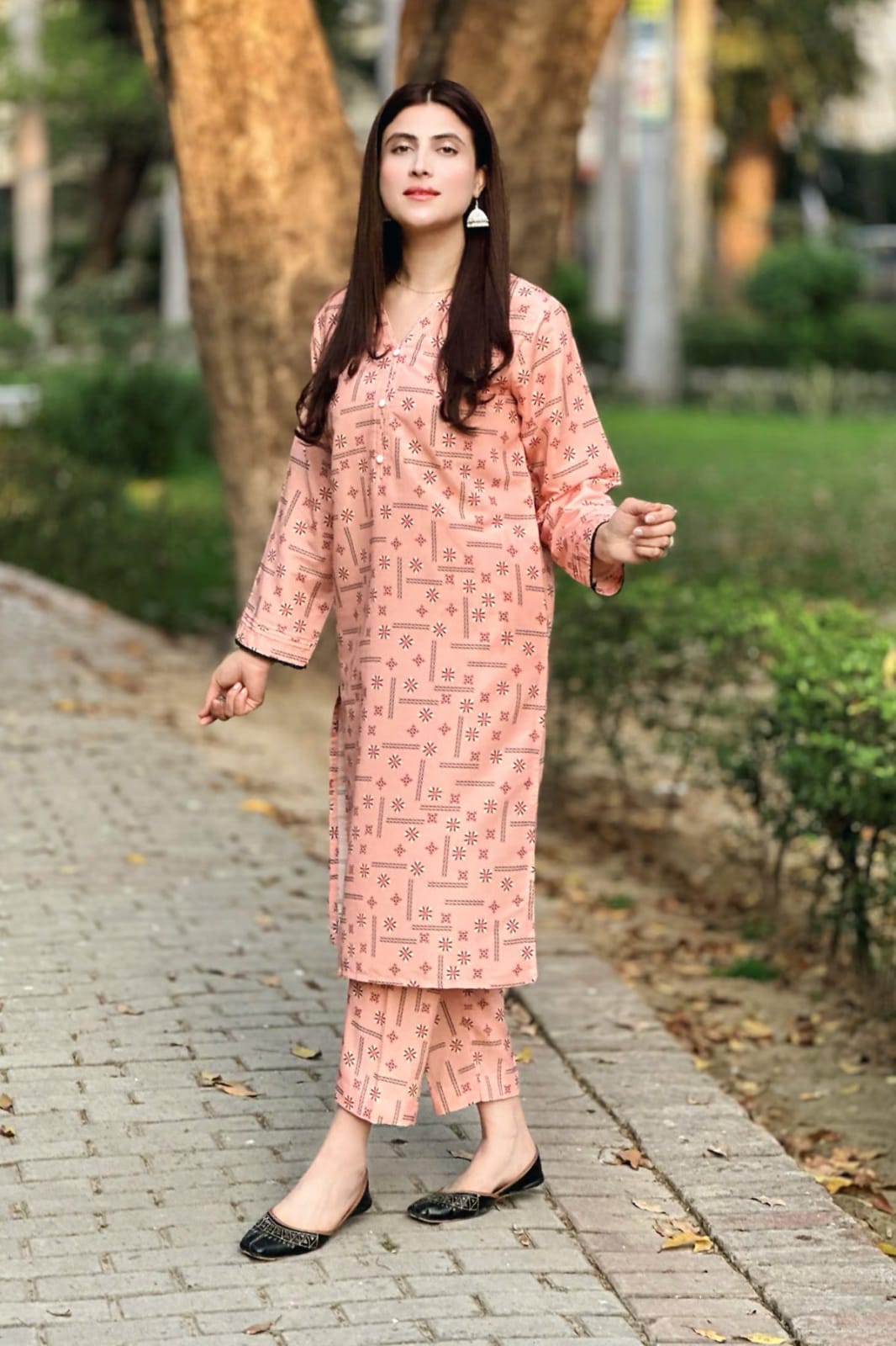 Blush pink 2-piece printed kurta and pants set, loose tunic with round neck