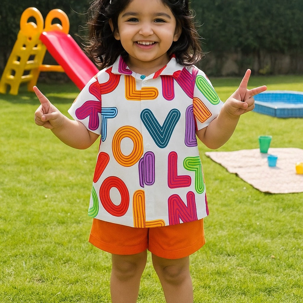 Kids multicolor letter-print polo shirt with orange elastic-waist shorts