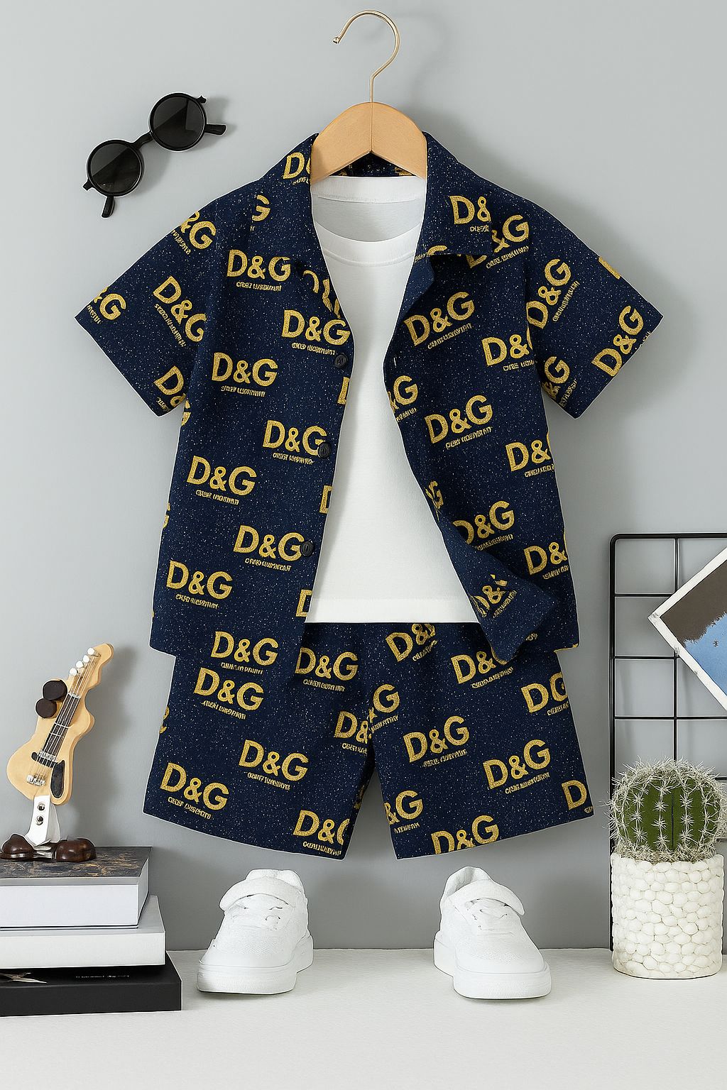Kids short set in navy with D&G logo print, short-sleeve tunic top and shorts