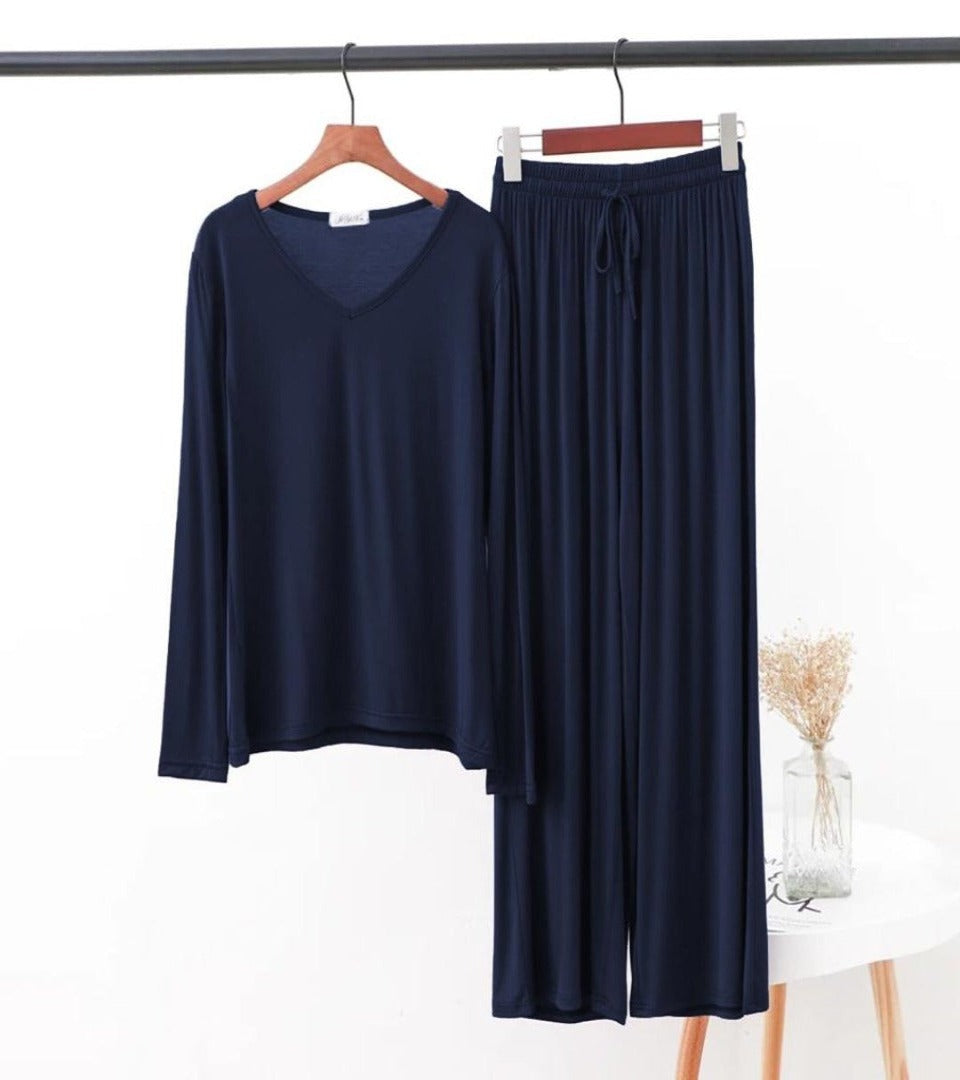2-piece navy V-neck lounge set: long-sleeve top and drawstring pants